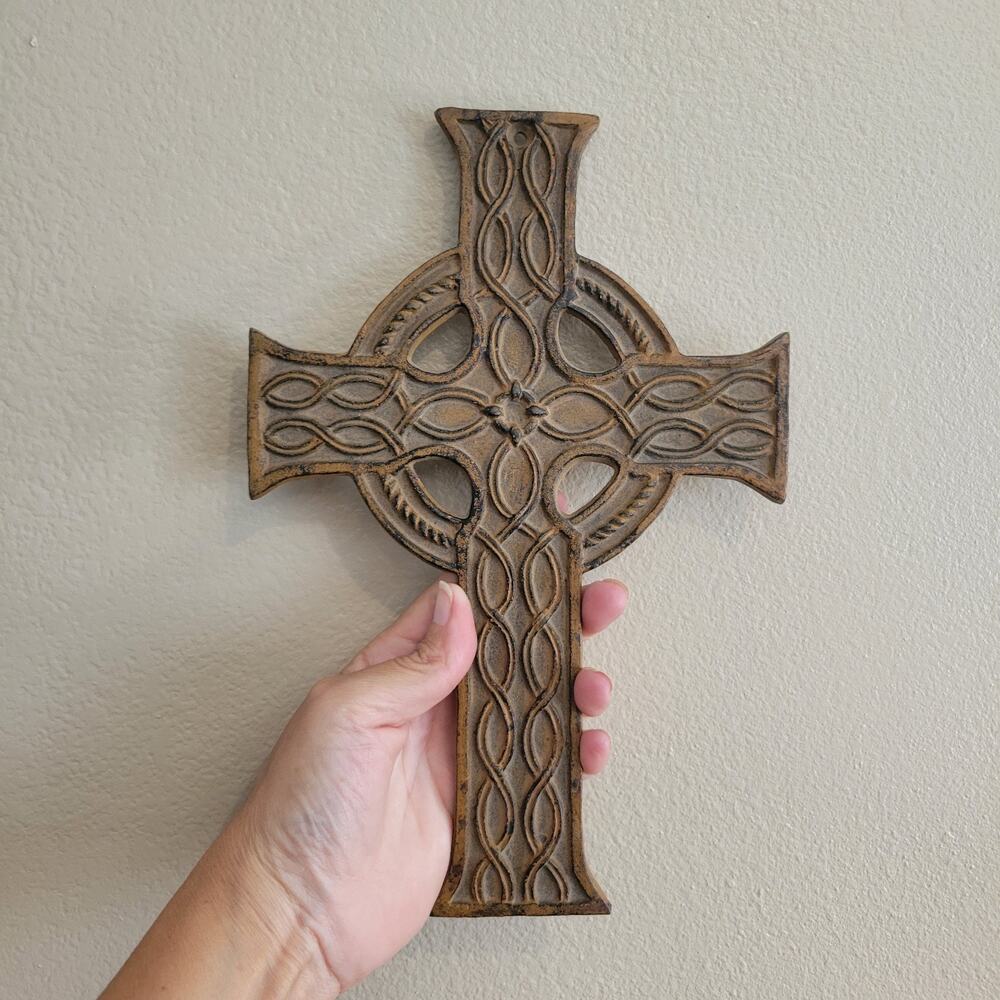 Heavy Cast Metal Celtic Cross Wall Hanging Irish Knotwork Decor 10x7